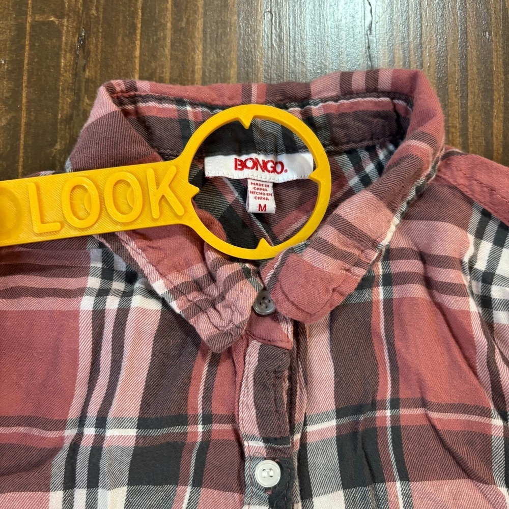Bongo Womens Plaid Flannel Button Down Shirt Red Black White Size M - Picture 3 of 5